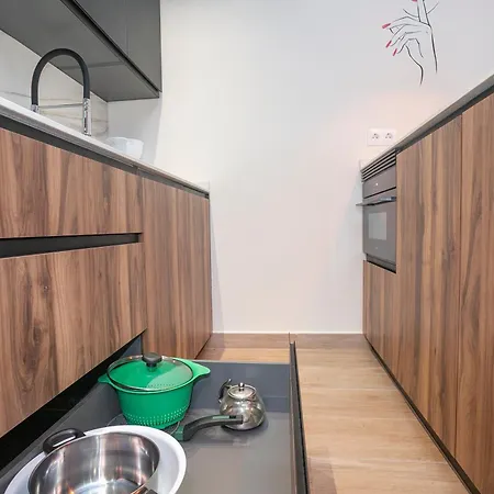 The Base - By Wehomes Apartment *